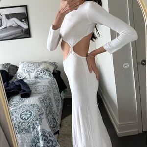 Elegant White Cut-Out Dress